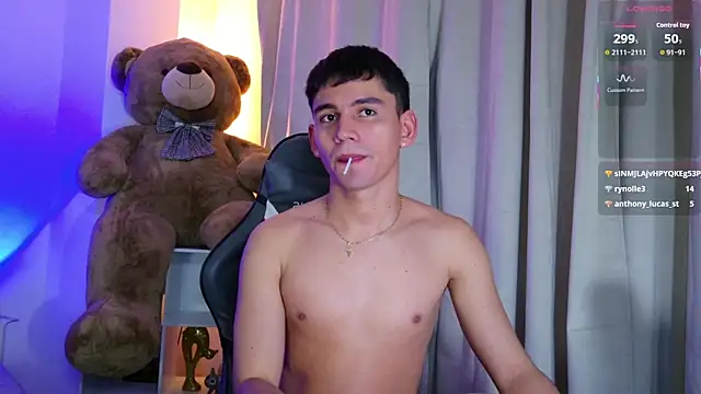 estebanperez 26 online show from June 25, 2026, 11:32 pm