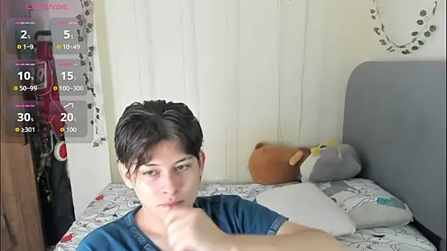 Snapshot of Felix_kitty chatting on March 17, 2026, 7:06 pm Felix kitty online show from March 17, 2026, 7:06 pm