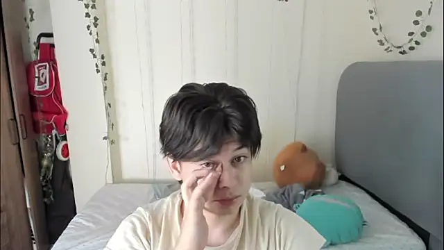 Snapshot of Felix_kitty chatting on March 4, 2026, 7:10 pm Felix kitty online show from March 4, 2026, 7:10 pm