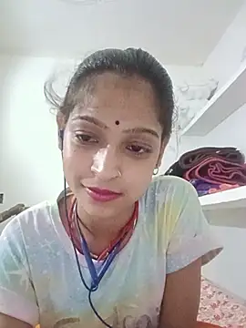 Mohnicute online show from July 2, 2026, 6:47 pm