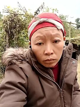 girl-hot2x online show from January 9, 2026, 2:51 am