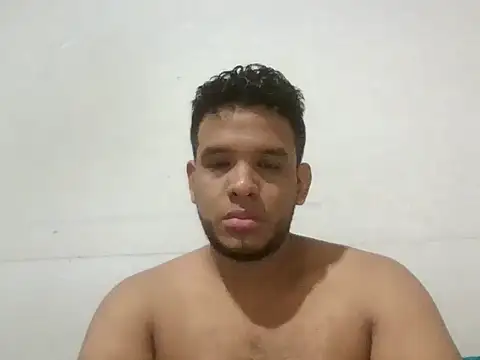 josecamsex27 online show from March 4, 2026, 1:41 pm