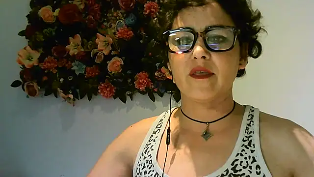 zaidapink1990 online show from March 20, 2026, 7:04 pm