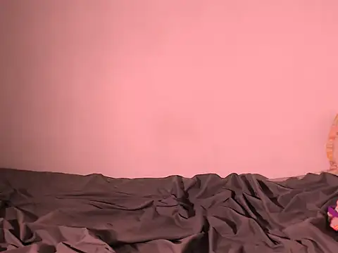 Sweeteboneycherry online show from November 23, 2025, 12:20 am