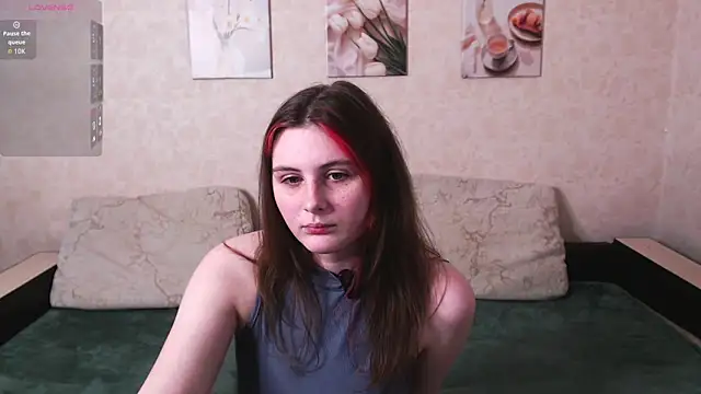 Helen Gren online show from May 5, 2026, 5:54 am