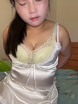 Snapshot of Nuomi6 chatting on November 21, 2025, 6:56 am Nuomi6 online show from November 21, 2025, 6:56 am