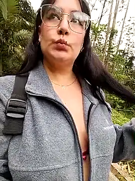 SaloGray8 online show from April 29, 2026, 5:30 pm