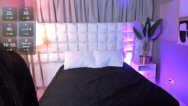 Snapshot of Atenea_Velle chatting on March 27, 2026, 1:56 pm Atenea Velle online show from March 27, 2026, 1:56 pm