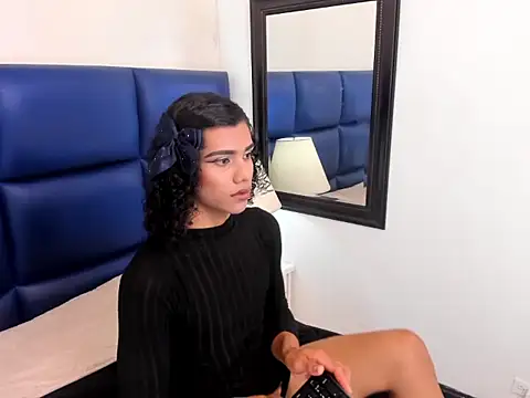 Snapshot of AlexaBellanova chatting on March 21, 2026, 5:30 am AlexaBellanova online show from March 21, 2026, 5:30 am