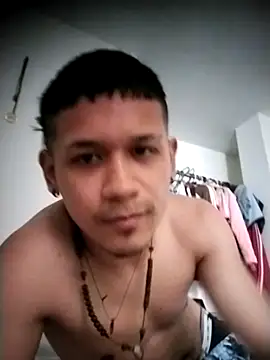 Chris    Col online show from November 30, 2025, 5:47 pm