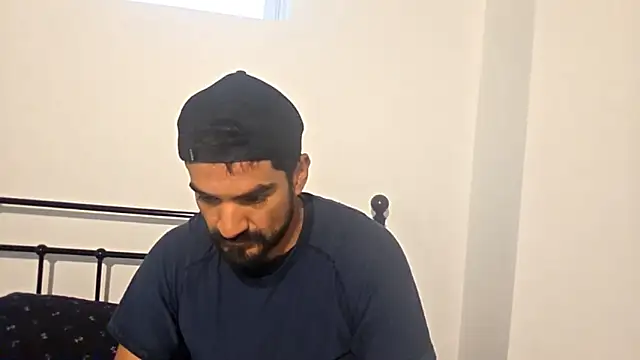 piggylatino online show from June 12, 2026, 12:08 am