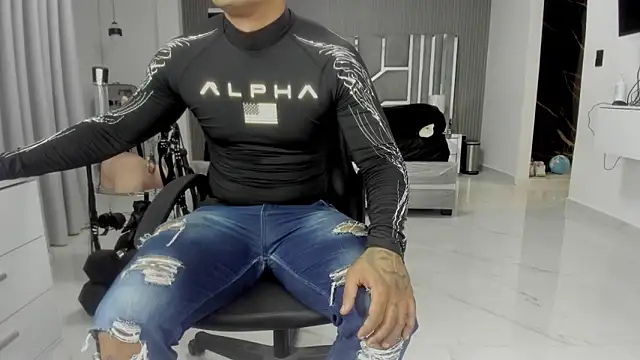 master leather online show from June 30, 2026, 1:38 am