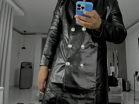 master leather online show from July 18, 2026, 6:49 pm