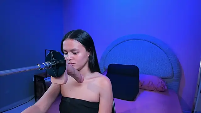 Sara rhoades online show from March 21, 2026, 8:35 pm