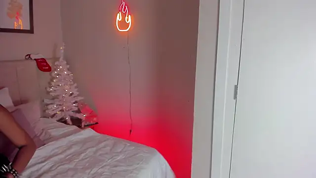 electra a online show from December 4, 2025, 6:40 pm