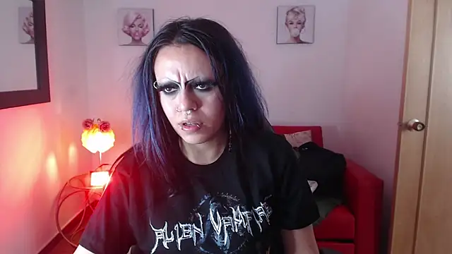 Snapshot of Belladonna_trix chatting on June 3, 2026, 2:55 pm Belladonna trix online show from June 3, 2026, 2:55 pm