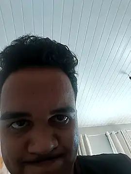 adventon online show from December 18, 2025, 12:20 pm