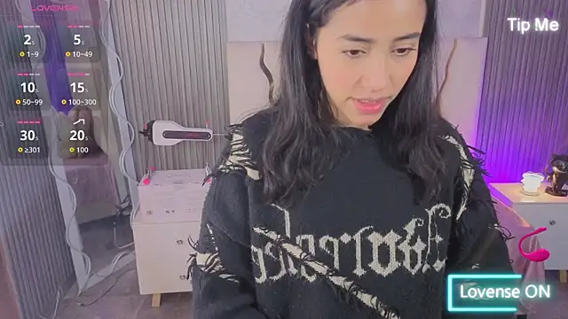 Joselyn tay online show from July 11, 2026, 11:43 am