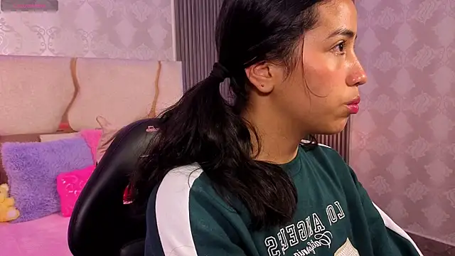 Joselyn tay online show from April 30, 2026, 12:34 pm