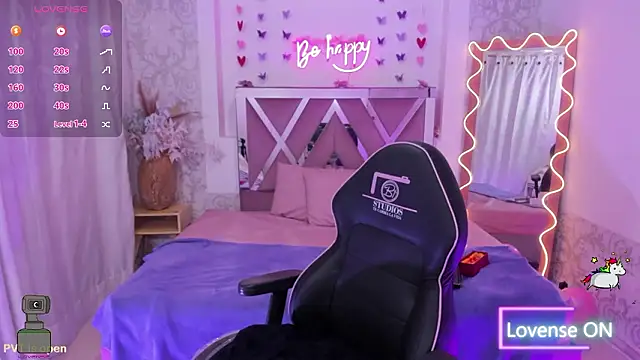 ISABELA TAY online show from March 9, 2026, 11:58 am