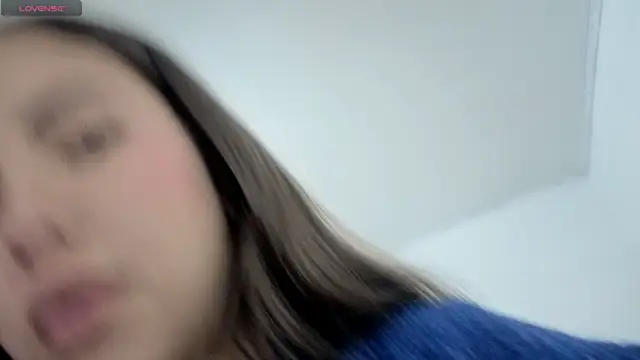 Snapshot of ISABELA_TAY chatting on August 4, 2026, 11:37 am ISABELA TAY online show from August 4, 2026, 11:37 am