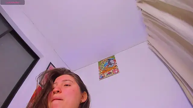 Snapshot of Ana_Torres_ chatting on April 14, 2026, 11:43 pm Ana Torres online show from April 14, 2026, 11:43 pm