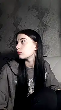 Snapshot of JhonSHelBy7LuNa chatting on January 16, 2026, 2:32 pm JhonSHelBy7LuNa online show from January 16, 2026, 2:32 pm