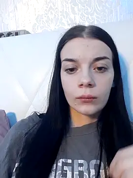 Snapshot of JhonSHelBy7LuNa chatting on December 20, 2025, 12:46 am JhonSHelBy7LuNa online show from December 20, 2025, 12:46 am