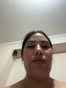 Snapshot of Anna_Bitch_Disgusting chatting on June 7, 2026, 8:14 pm Anna Bitch Disgusting online show from June 7, 2026, 8:14 pm