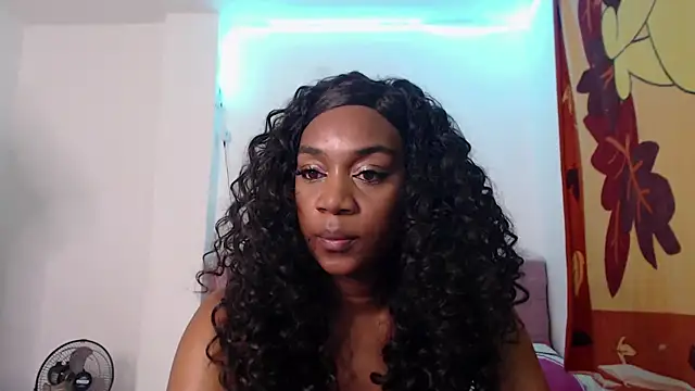 AishaOwens online show from June 4, 2026, 11:31 pm