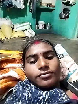 Snapshot of Big_Lovexx chatting on February 16, 2026, 10:07 pm Big Lovexx online show from February 16, 2026, 10:07 pm