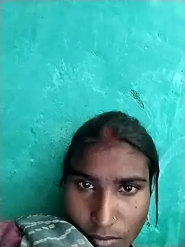 Snapshot of Big_Lovexx chatting on February 28, 2026, 5:29 am Big Lovexx online show from February 28, 2026, 5:29 am