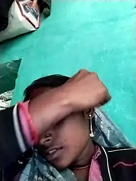 Snapshot of Big_Lovexx chatting on February 18, 2026, 8:44 am Big Lovexx online show from February 18, 2026, 8:44 am