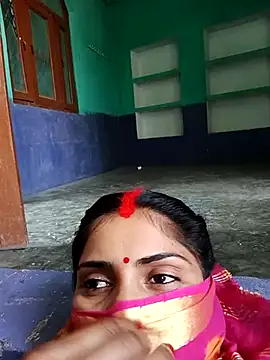Pushpa hotty online show from May 14, 2026, 3:25 am