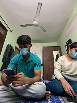 Cute hotzara online show from November 19, 2025, 4:56 am