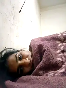 Snapshot of Kumari_gairl chatting on December 17, 2025, 11:32 pm Kumari gairl online show from December 17, 2025, 11:32 pm