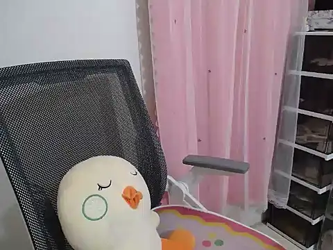 Jumi sexy online show from July 13, 2026, 6:51 pm