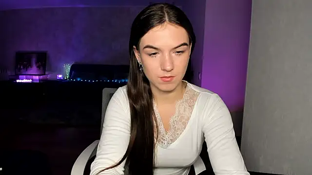 luna lust 212 online show from July 31, 2026, 6:49 pm