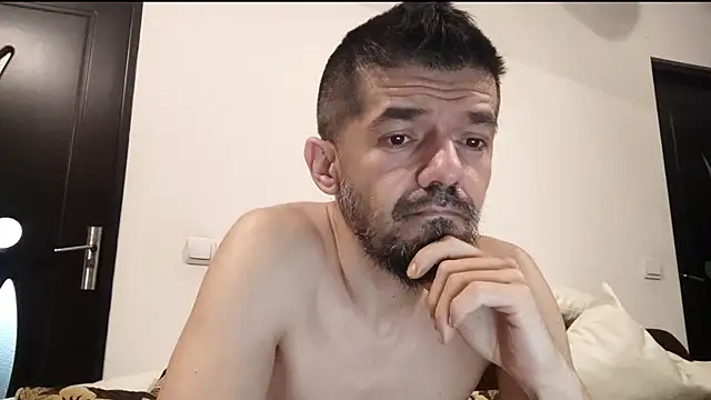 Snapshot of Dale_E chatting on April 9, 2026, 4:47 am Dale E online show from April 9, 2026, 4:47 am