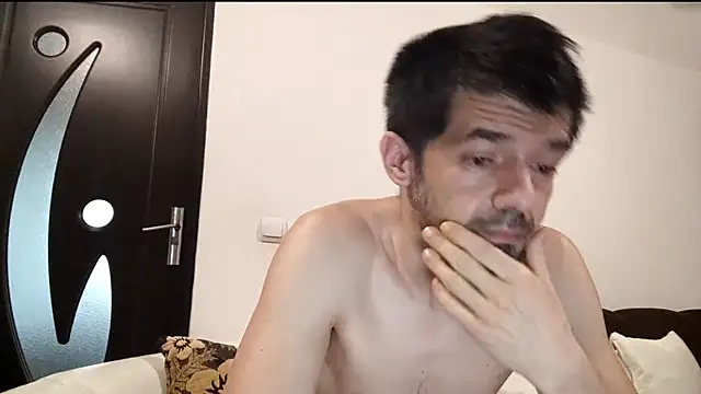 Snapshot of Dale_E chatting on April 3, 2026, 5:14 am Dale E online show from April 3, 2026, 5:14 am