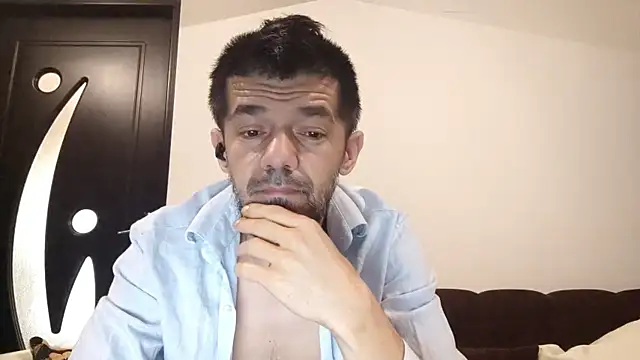 Snapshot of Dale_E chatting on March 13, 2026, 5:23 am Dale E online show from March 13, 2026, 5:23 am