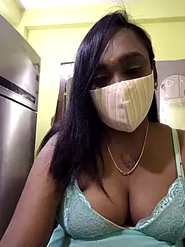 Dharshini98 online show from February 19, 2026, 7:55 pm