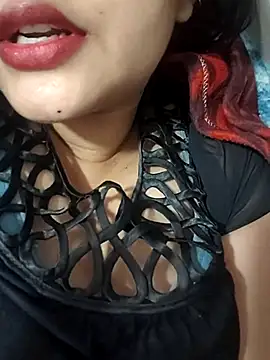 Cute Ayushii online show from June 27, 2026, 4:02 pm