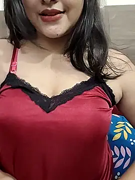 Cute Ayushii online show from July 30, 2026, 5:23 pm