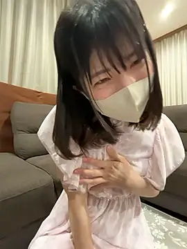 mayumichan13 online show from May 6, 2026, 8:46 pm
