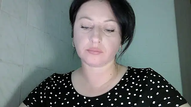 MelinaAx online show from June 9, 2026, 8:10 pm