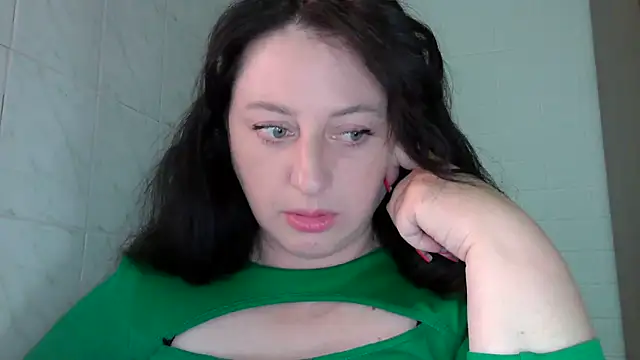 MelinaAx online show from June 17, 2026, 7:30 am
