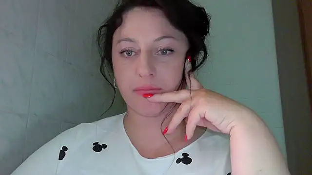 MelinaAx online show from June 14, 2026, 7:26 pm