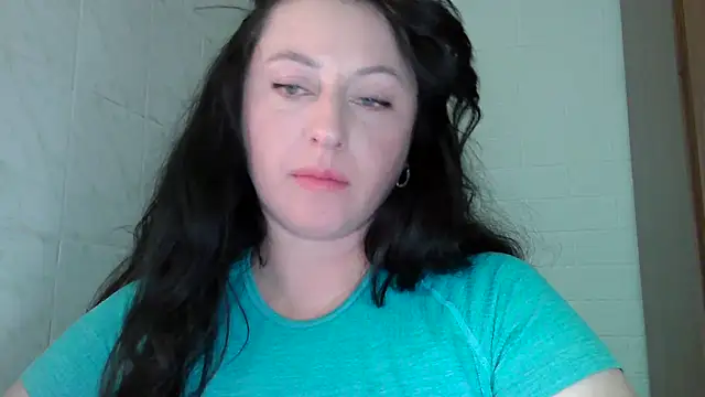MelinaAx online show from June 15, 2026, 7:57 pm