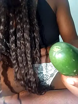 Snapshot of mirna96 chatting on November 14, 2025, 8:01 pm mirna96 online show from November 14, 2025, 8:01 pm